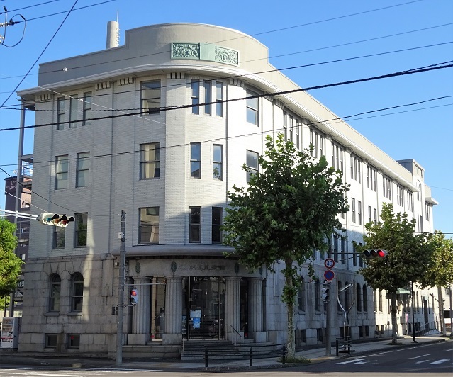 b北海道拓殖銀行小樽支店