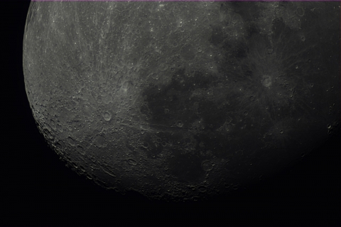 初めての月の動画処理画像