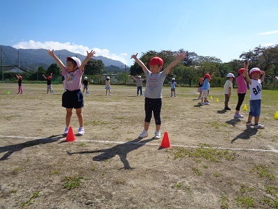 R3年9月30日 運動会練習 どんぐり 遊戯002